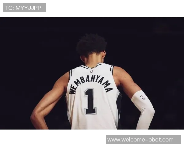 文班亚马荣膺10月23日NBA最佳球员直播吧评选结果揭晓