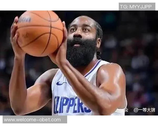 哈登出战34分钟表现平平18分12助却创下全场最低正负值24